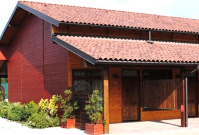 Motel 7 Laghi 카스텔레토디브란두조 외부 사진