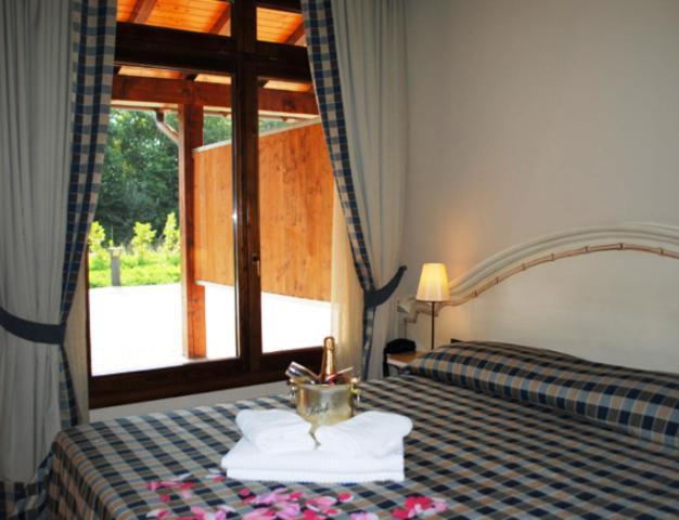 Motel 7 Laghi 카스텔레토디브란두조 외부 사진